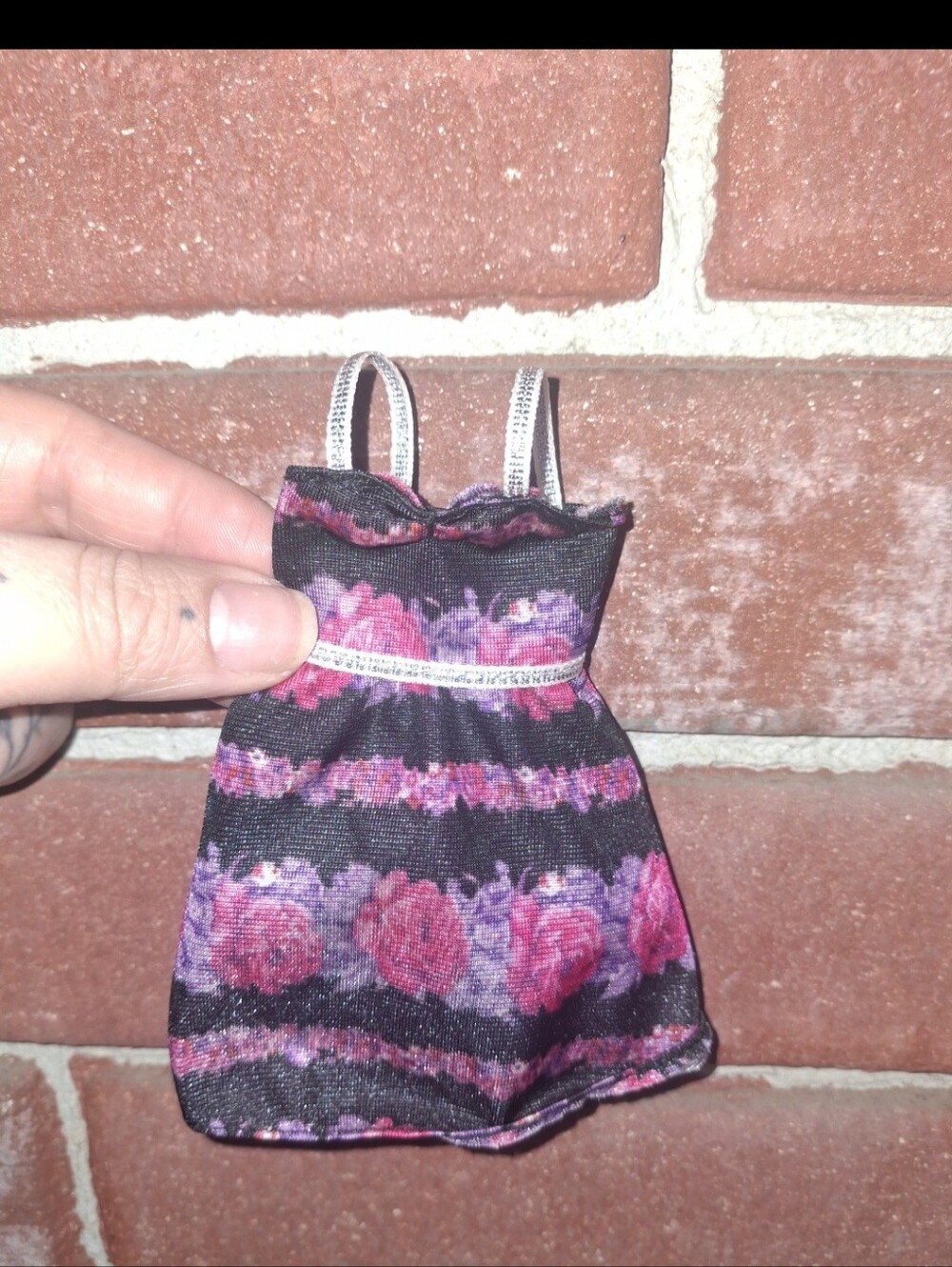 Barbie Fashionistas Ultimate Closet Doll Dress